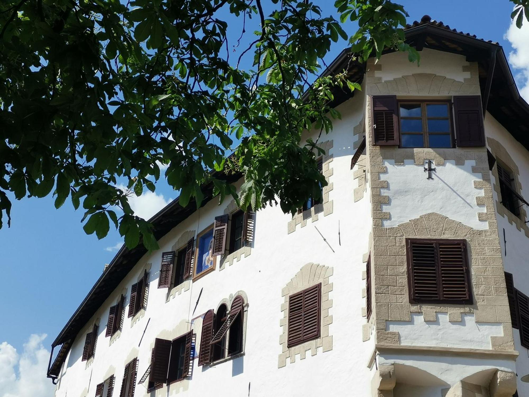 Ansitz Grustdorf Apartment อัปเปียโน ซุลลา สตราดา เดล วีโน ภายนอก รูปภาพ