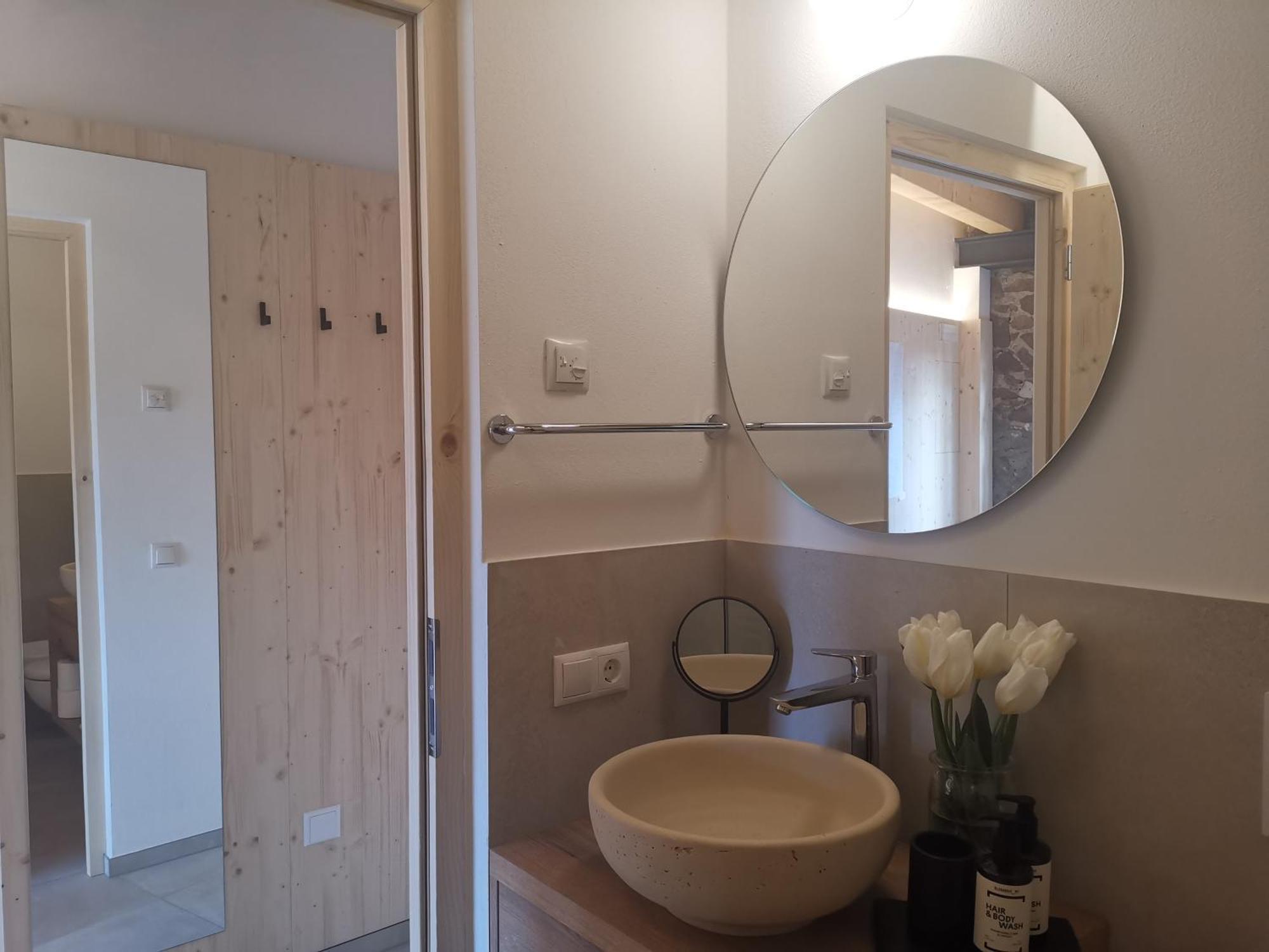 Ansitz Grustdorf Apartment อัปเปียโน ซุลลา สตราดา เดล วีโน ภายนอก รูปภาพ